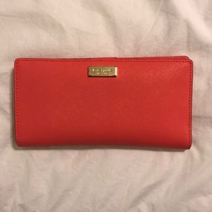 Kate Spade Wallet (Thompson Street Stacy)